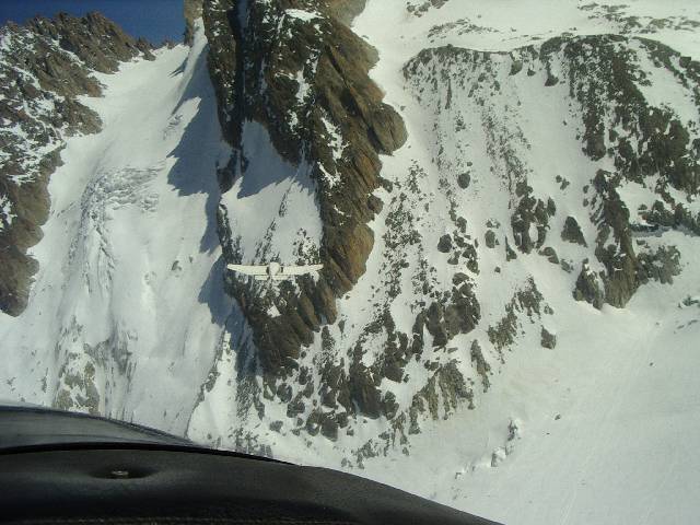 24 mars 2003 11h26  : en base pour 