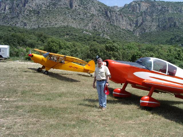 Ager. Parking.